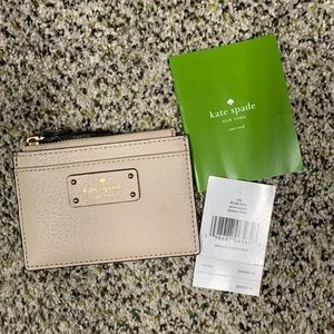 Kate Spade card holder with zipper